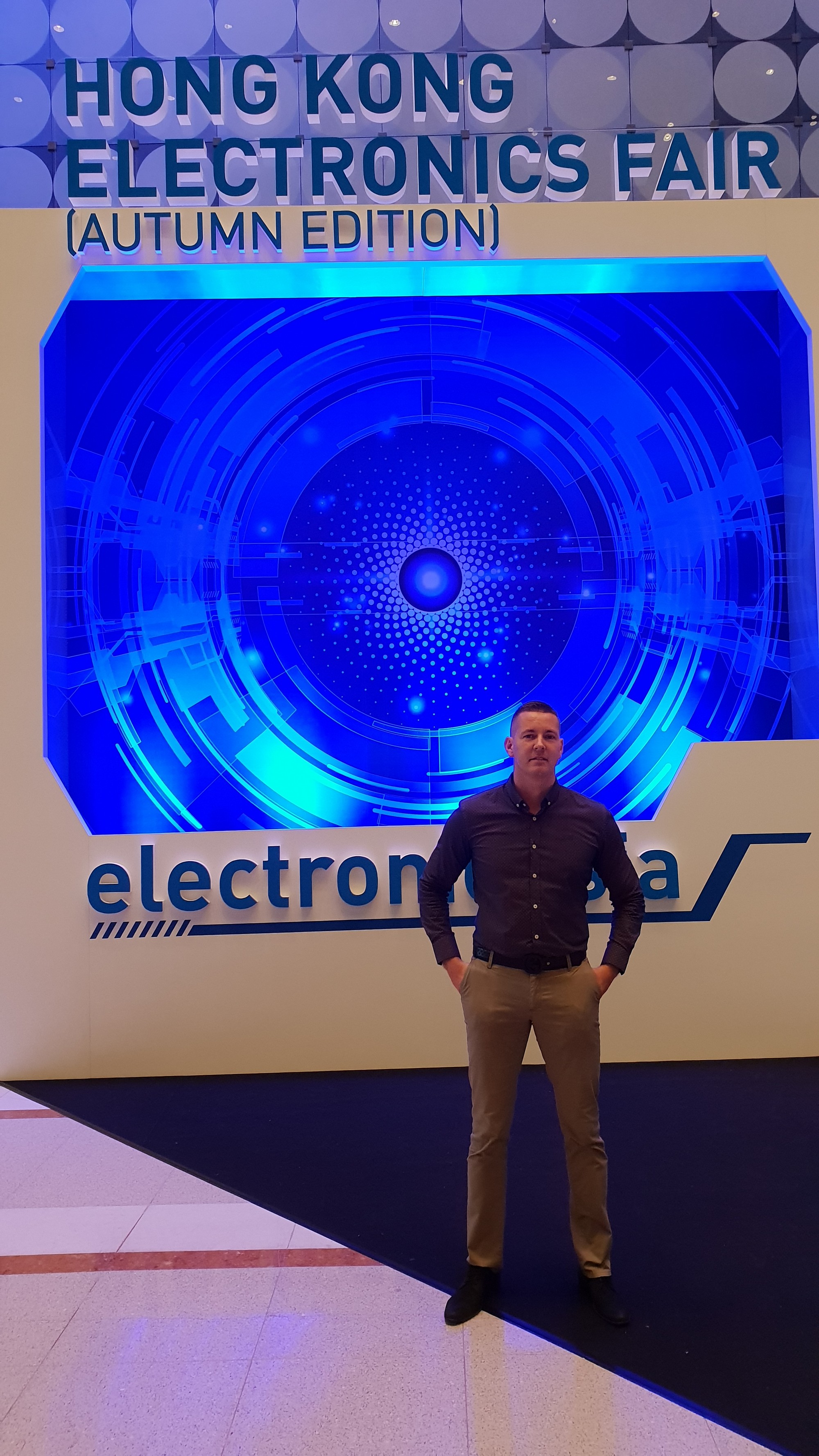 Besuch der Elektronikmesse Cool-Mania in Hongkong