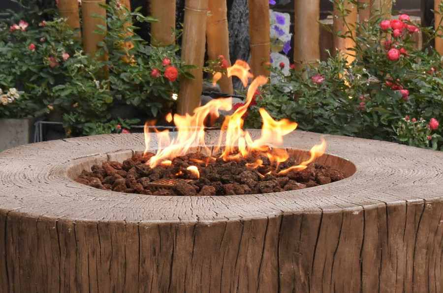 Stump Firepit Firepit Kamin Holzimitation aus Beton