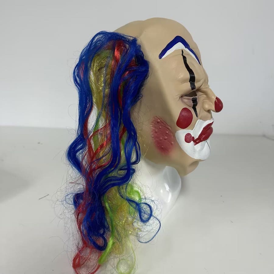 Gesichtsmaske für Erwachsene. Gruseliger Horrorclown